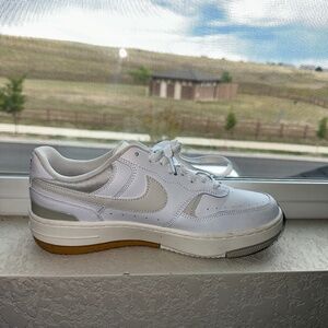 Nikes shoes ✨